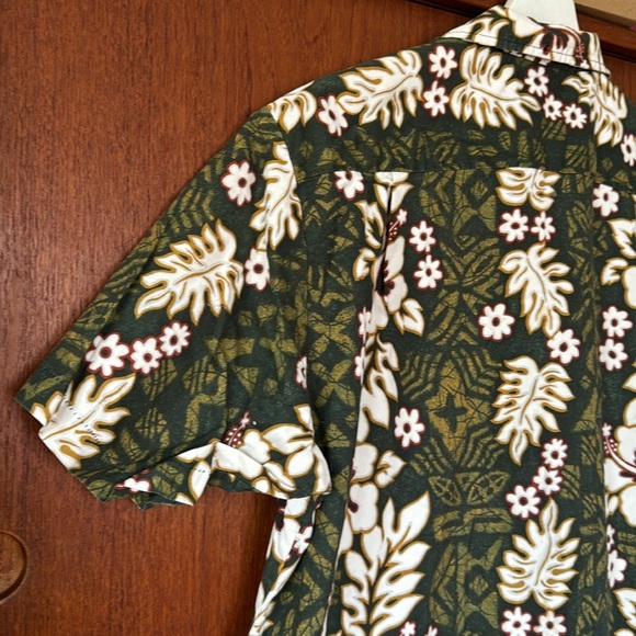 Styled BY RJC LTD. Made in Hawaii USA. Vintage retro Hawaiian short sleeve shirt - Picture 12 of 12